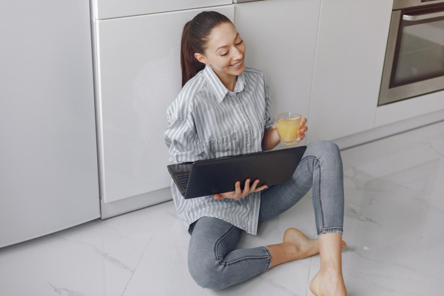 Professioneller Arbeitsplatz für Video-Editing